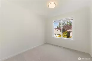12722 35th Ave House D NE, Seattle, WA 98125 - Photo 25