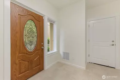 12722 35th Ave House D NE, Seattle, WA 98125 - Photo 5