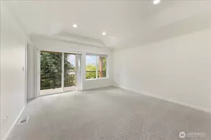 12722 35th Ave House D NE, Seattle, WA 98125 - Photo 29