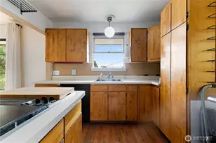 4215 51st Ave S, Seattle, WA 98118 - Photo 7
