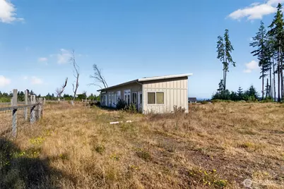 1002 Lemmon Road, Port Angeles, WA 98362 - Photo 21