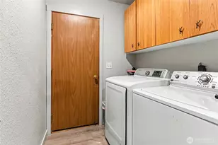 251 E Nikki Ln, Belfair, WA 98528 - Photo 13