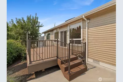 6710 45th Place NE, Marysville, WA 98270 - Photo 33
