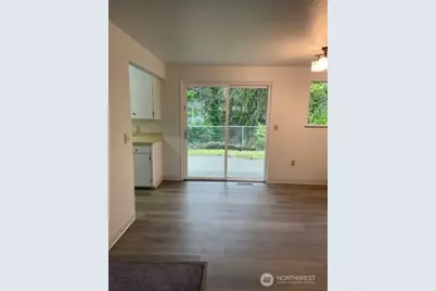 4530 151st Avenue SE, Bellevue, WA 98006 - Photo 7