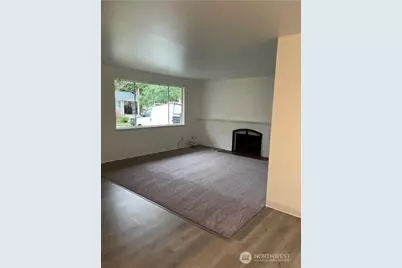 4530 151st Avenue SE, Bellevue, WA 98006 - Photo 3