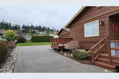 825 Brokaw Road, Camano Island, WA 98282 - Photo 5
