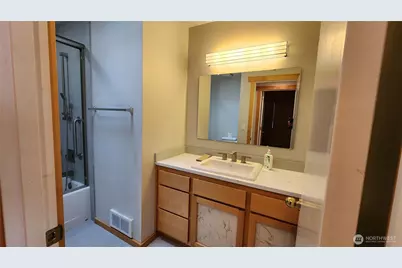 825 Brokaw Road, Camano Island, WA 98282 - Photo 25