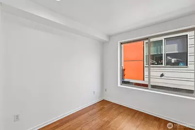 4341 8th Avenue NE, Seattle, WA 98105 - Photo 11