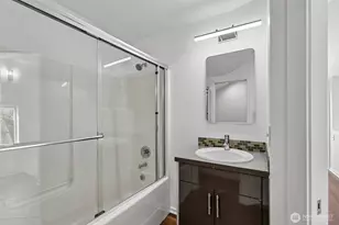 4341 8th Ave NE, Seattle, WA 98105 - Photo 21