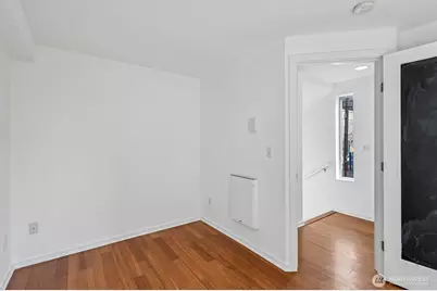 4341 8th Avenue NE, Seattle, WA 98105 - Photo 15