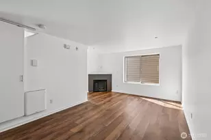 4341 8th Ave NE, Seattle, WA 98105 - Photo 5