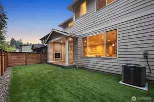 13437 Edmunds Pkwy E, Bonney Lake, WA 98391 - Photo 39