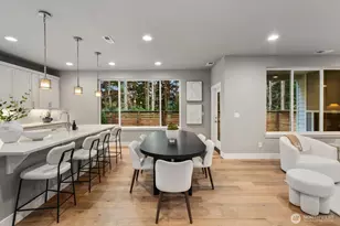 13437 Edmunds Pkwy E, Bonney Lake, WA 98391 - Photo 9