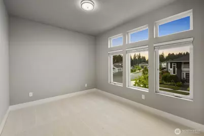 13437 Edmunds Parkway E, Bonney Lake, WA 98391 - Photo 33