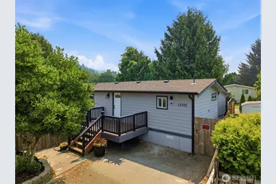 15722 52nd Street E #11, Sumner, WA 98390 - Photo 1