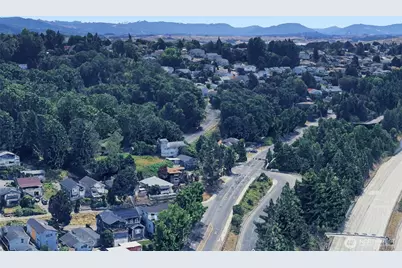 1924 S Graham Street, Seattle, WA 98108 - Photo 15