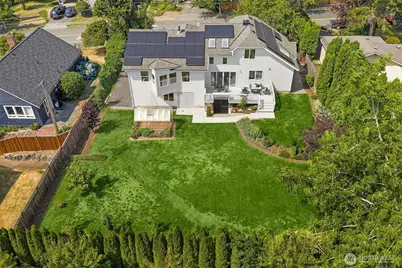 12453 NE 104th Street, Kirkland, WA 98033 - Photo 33