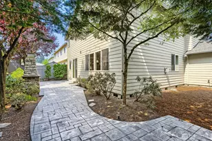 4613 NE 2nd St, Renton, WA 98059 - Photo 27