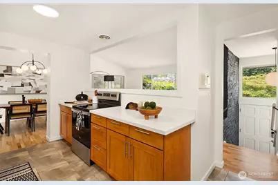 12324 11th Avenue NE, Seattle, WA 98125 - Photo 19