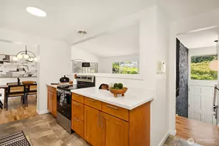 12324 11th Ave NE, Seattle, WA 98125 - Photo 19