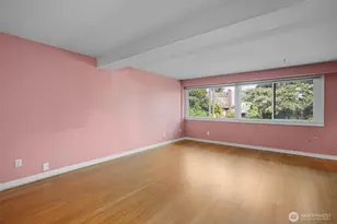 1601 Taylor Ave N, Seattle, WA 98109 - Photo 3