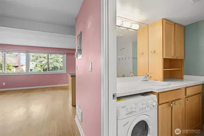 1601 Taylor Avenue N #204, Seattle, WA 98109 - Photo 25