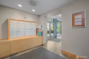 1601 Taylor Ave N, Seattle, WA 98109 - Photo 37
