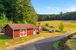 1136 Lincoln Creek Road SW, Rochester, WA 98579 - Photo 5