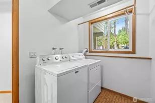 601 Clark Rd, Bellingham, WA 98225 - Photo 29