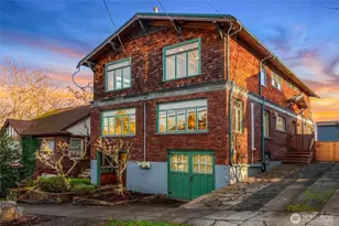 2117 N 36th St, Seattle, WA 98103 - Photo 3