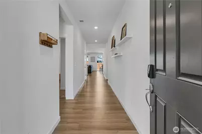 12701 177th Avenue E, Bonney Lake, WA 98391 - Photo 5
