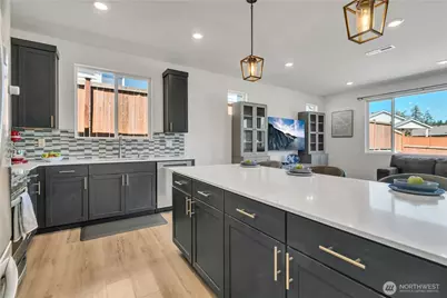 12701 177th Avenue E, Bonney Lake, WA 98391 - Photo 11