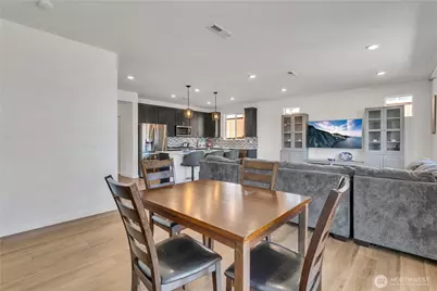 12701 177th Avenue E, Bonney Lake, WA 98391 - Photo 17
