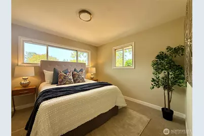 11503 Ainsworth Avenue S, Tacoma, WA 98444 - Photo 13