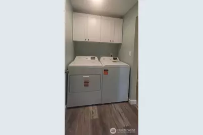 11503 Ainsworth Avenue S, Tacoma, WA 98444 - Photo 17