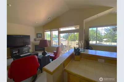 18664 NE 56th Court #FF1866, Redmond, WA 98052 - Photo 9