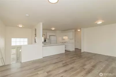 1002 E 71st Street Ct, Tacoma, WA 98404 - Photo 11