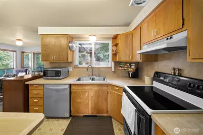5111 21st Avenue SE, Lacey, WA 98503 - Photo 9