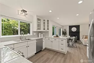 8030 131st Pl NE, Kirkland, WA 98033 - Photo 11