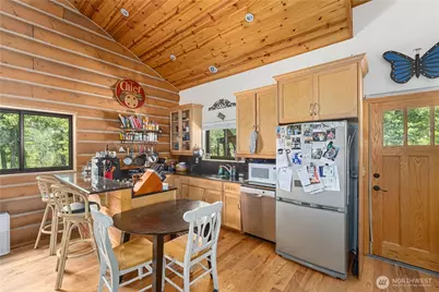3733 V Sand Creek Road, Kettle Falls, WA 99141 - Photo 9