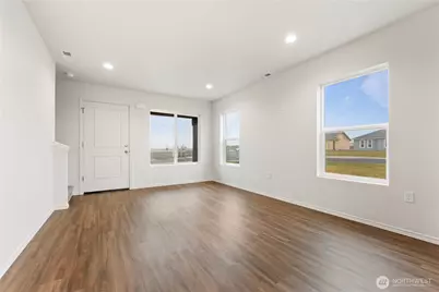 595 Karen Avenue, Royal City, WA 99357 - Photo 5
