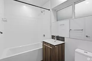 710 14th Ave, Seattle, WA 98122 - Photo 19