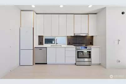 710 14th Avenue #C, Seattle, WA 98122 - Photo 5