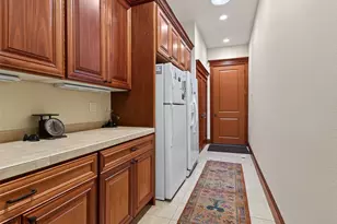 1005 SE 201st Ct, Camas, WA 98607 - Photo 9