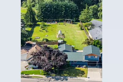 307 Lincoln Street, Everson, WA 98247 - Photo 1