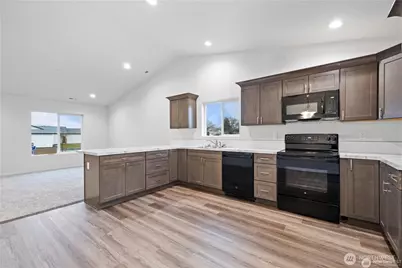 601 Blair Avenue, Royal City, WA 99357 - Photo 3