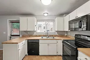 12014 113th Ave Ct E, Puyallup, WA 98374 - Photo 9