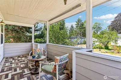4856 18th Avenue SW, Seattle, WA 98106 - Photo 9