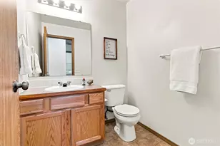 910 27th Ave SE, Puyallup, WA 98374 - Photo 11