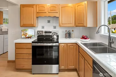 39151 SE Delta Street, Snoqualmie, WA 98065 - Photo 7